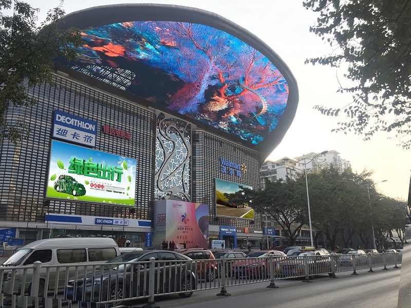 全彩led透明屏主要應(yīng)用在哪些地方？